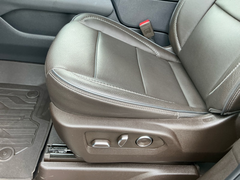 2023 GMC Yukon XL