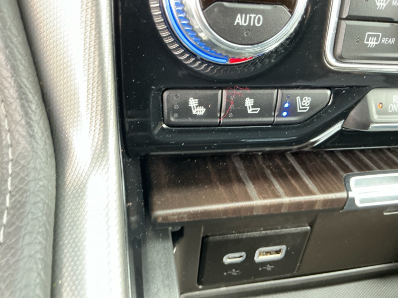 2023 GMC Yukon XL