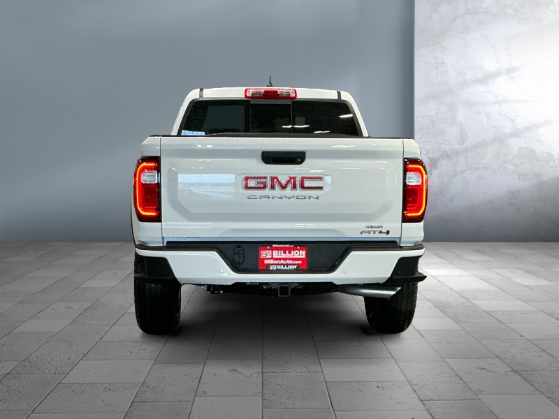 2025 GMC Canyon