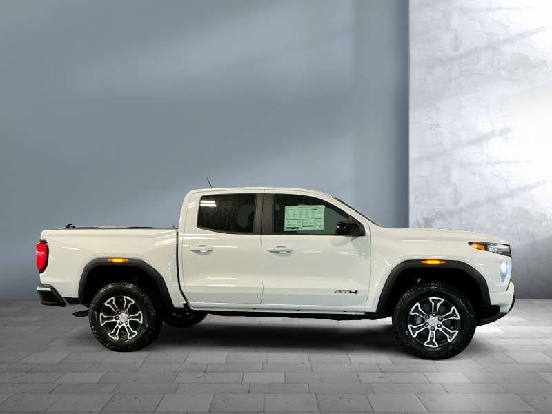 2025 GMC Canyon