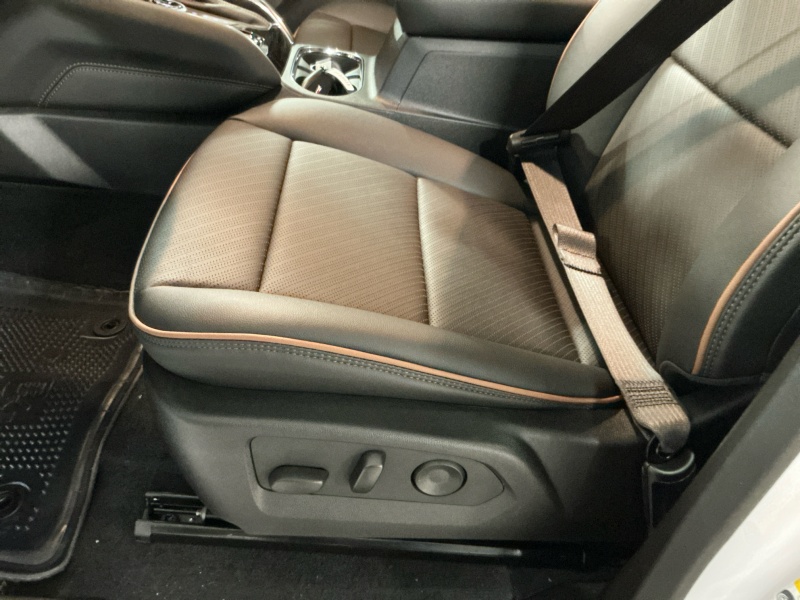 2025 GMC Canyon