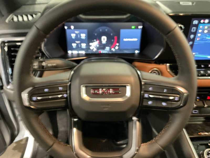 2025 GMC Canyon