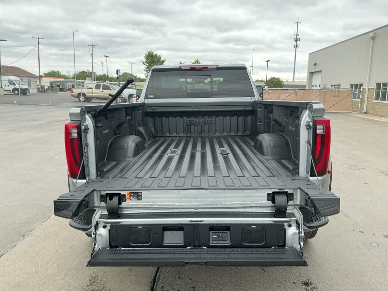 2025 GMC Sierra 3500HD