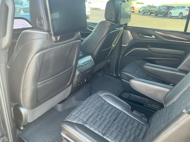 2024 Cadillac Escalade ESV