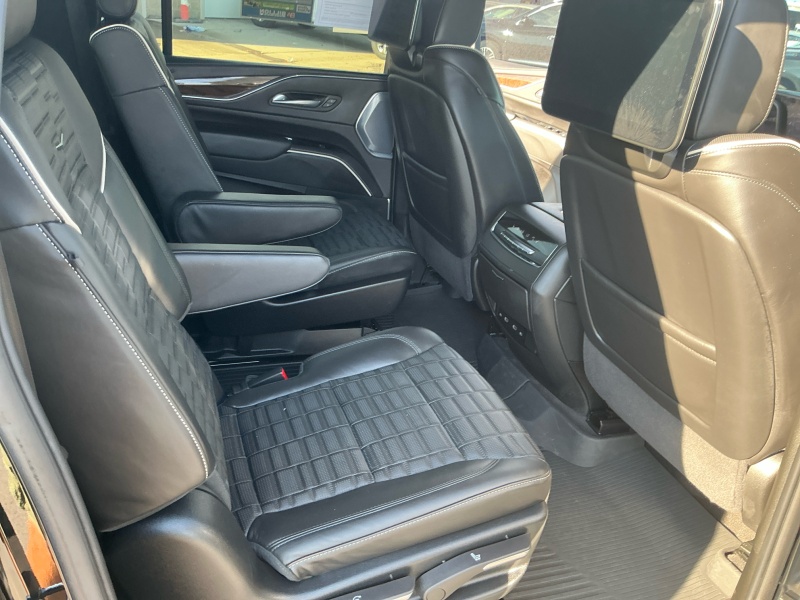 2024 Cadillac Escalade ESV