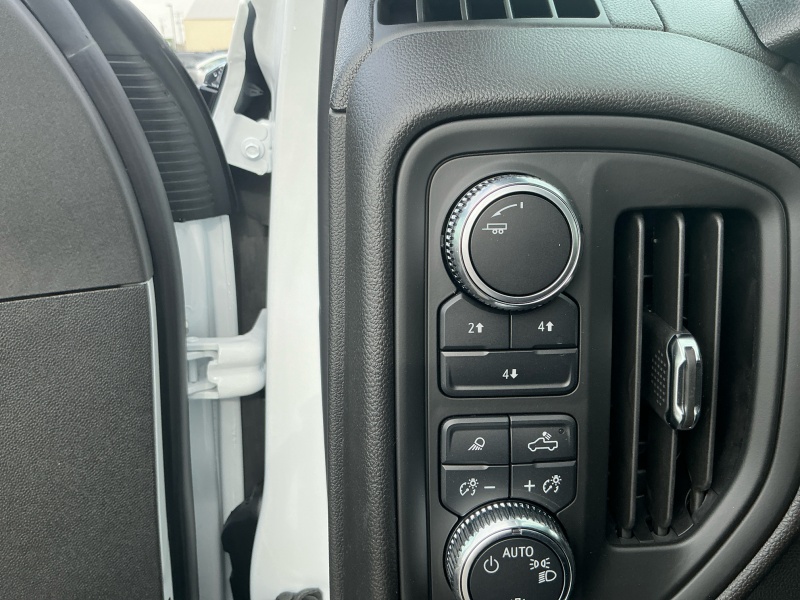 2025 GMC Sierra 3500HD