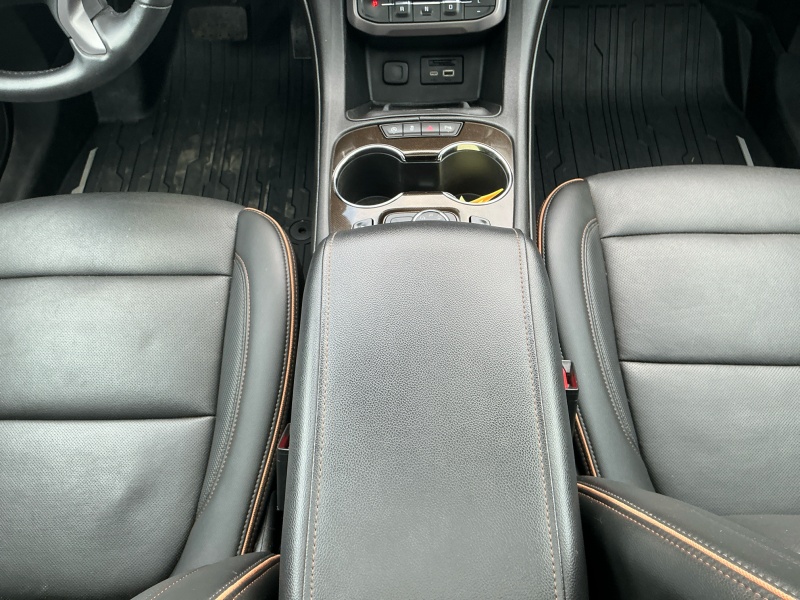2022 GMC Acadia