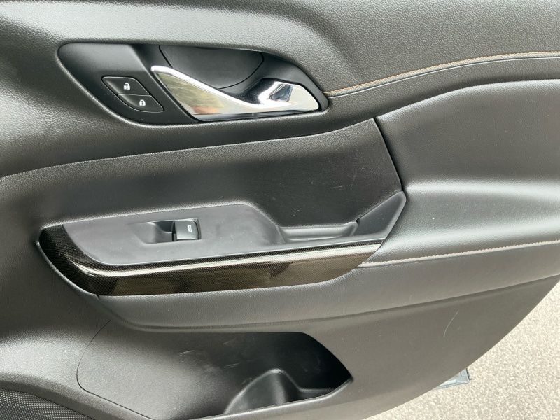 2022 GMC Acadia