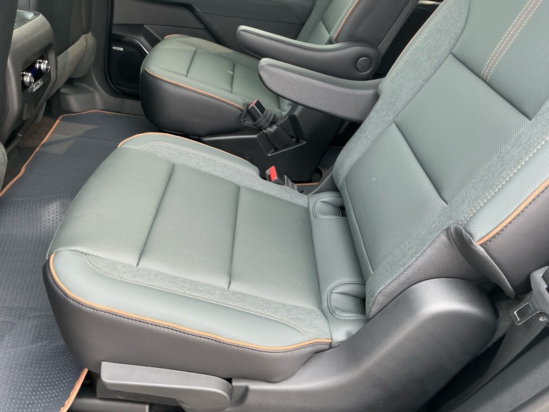 2025 GMC Acadia