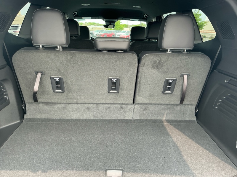 2025 GMC Acadia