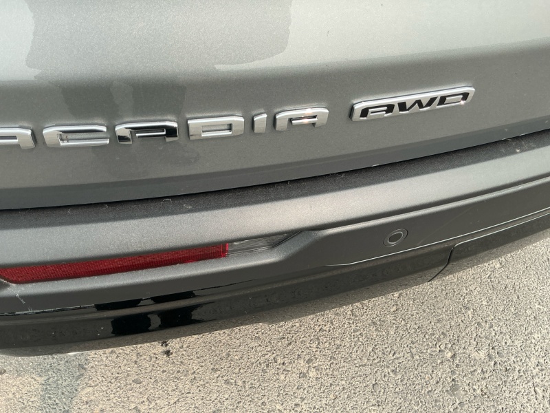 2025 GMC Acadia