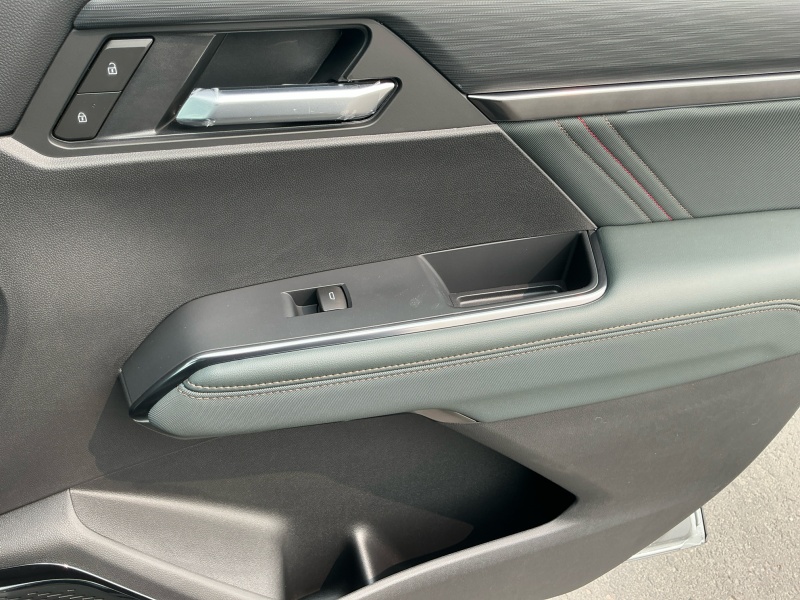 2025 GMC Acadia