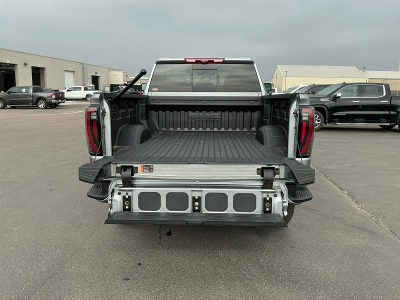 2025 GMC Sierra 3500HD