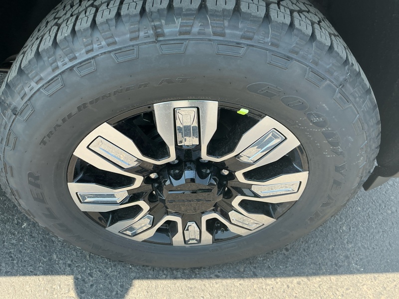 2025 GMC Sierra 2500HD