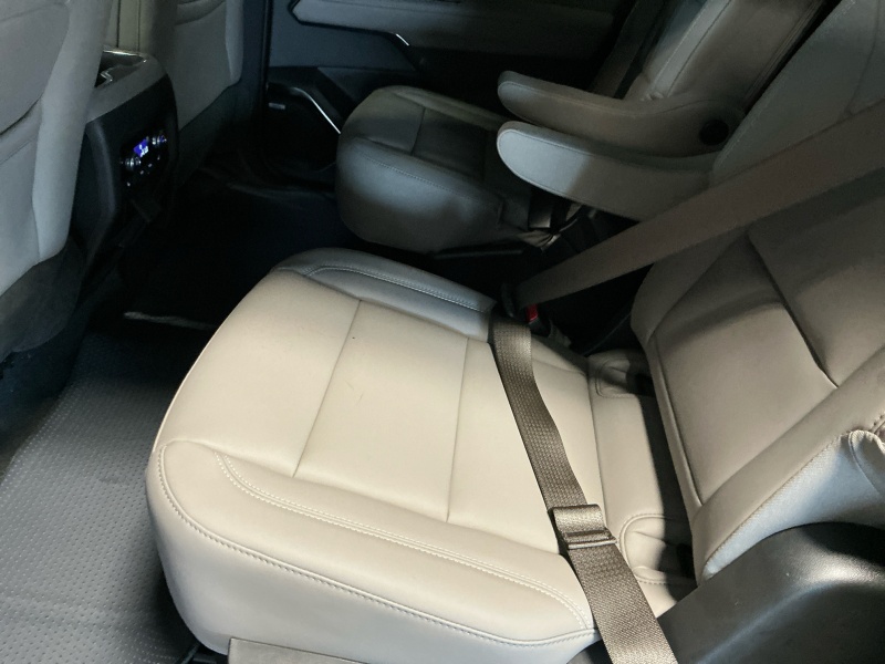 2025 GMC Acadia