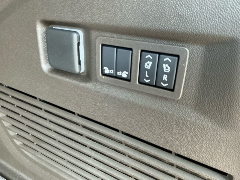 2025 GMC Yukon