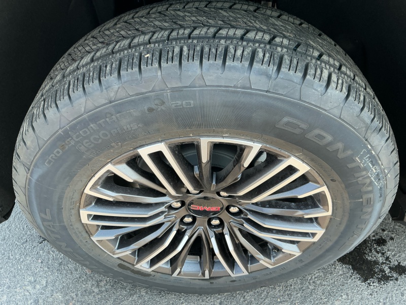 2025 GMC Yukon