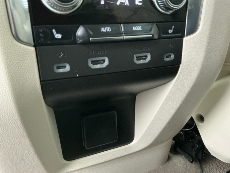 2023 GMC Yukon XL