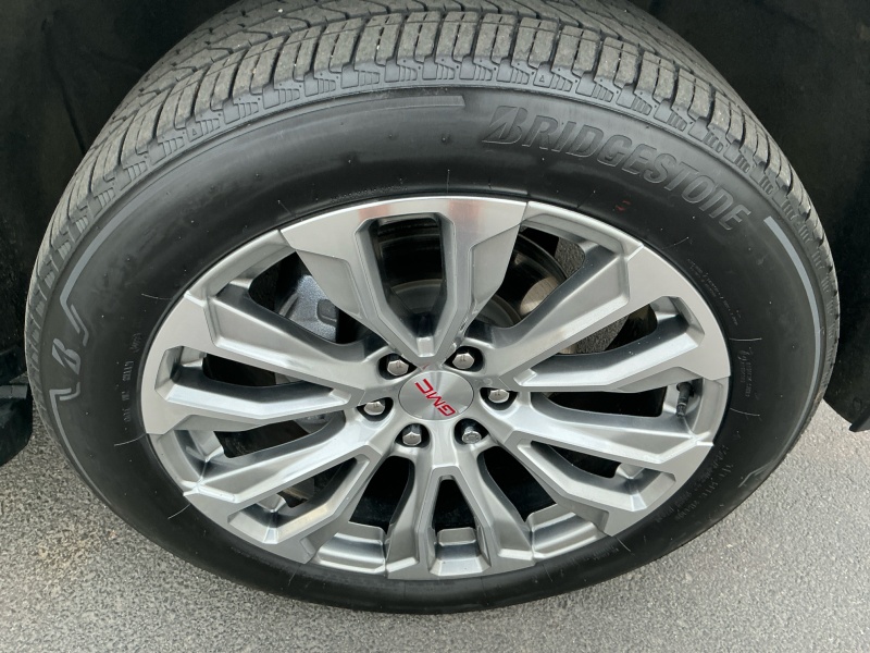 2023 GMC Yukon XL
