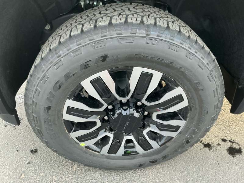 2025 GMC Sierra 2500HD