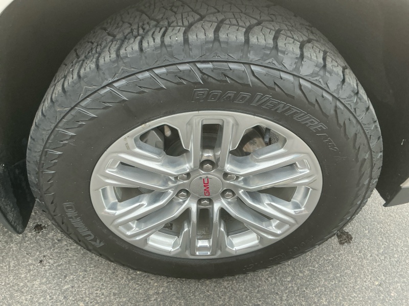 2022 GMC Yukon XL