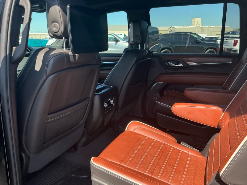 2023 GMC Yukon XL