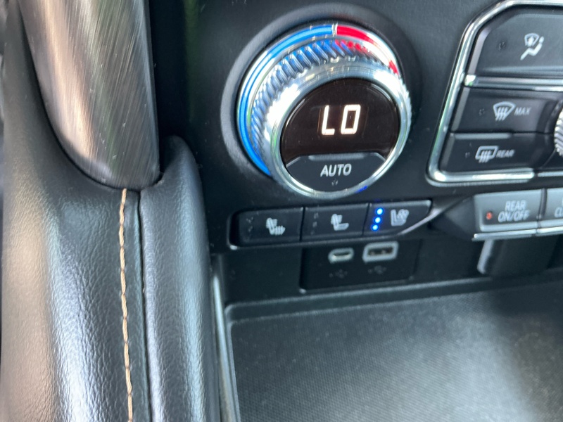 2022 GMC Yukon XL