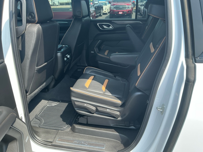 2023 GMC Yukon XL