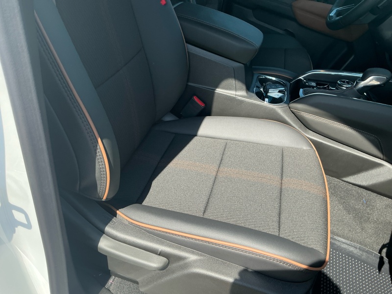 2025 GMC Canyon