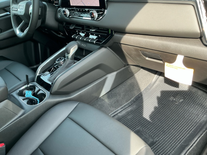 2025 GMC Canyon