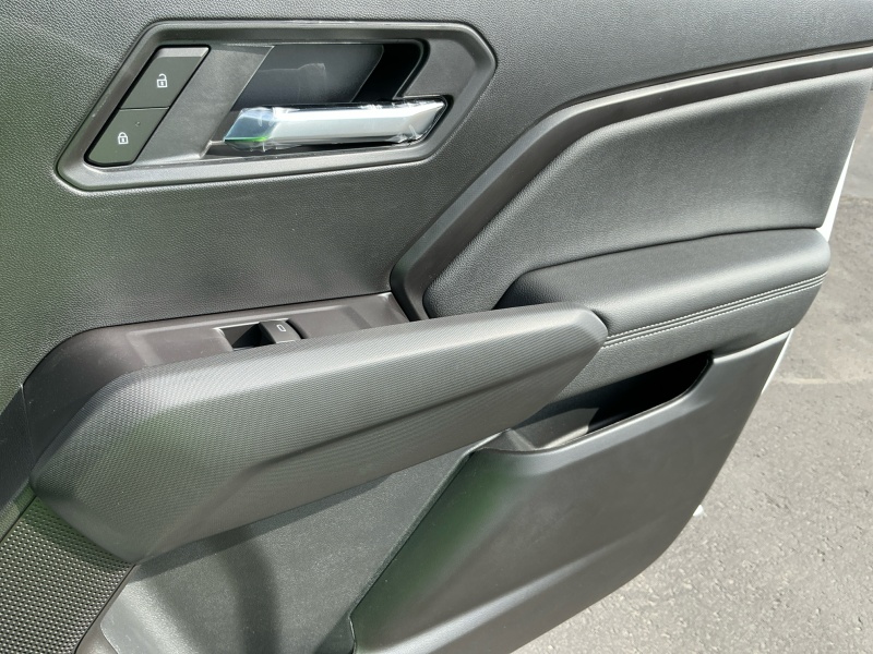 2025 GMC Canyon