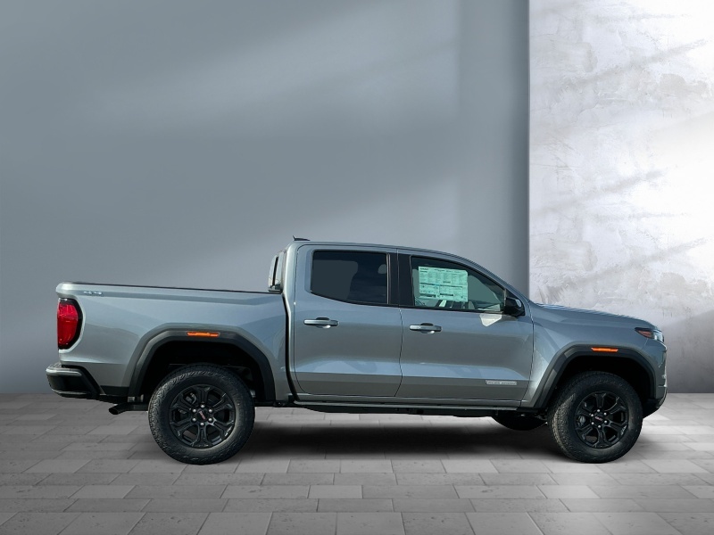 2025 GMC Canyon