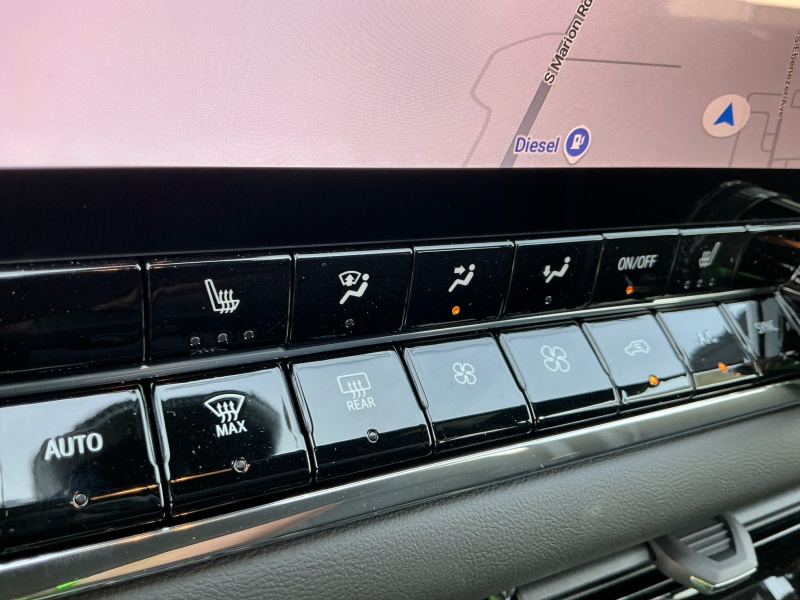 2025 GMC Canyon