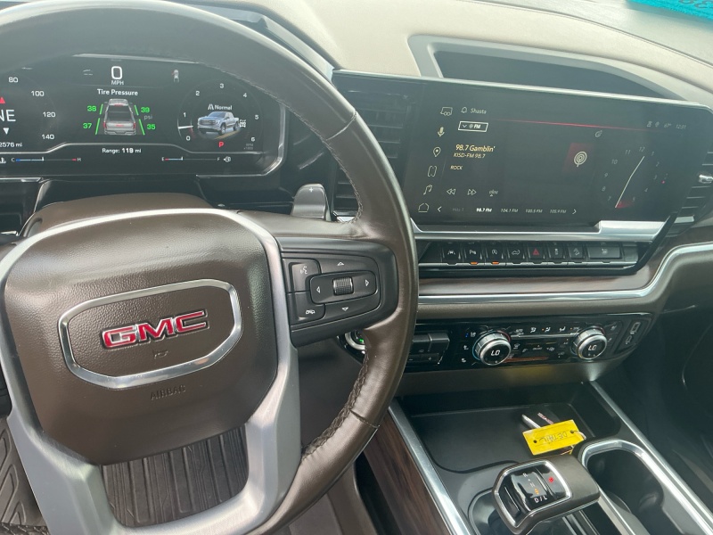 2024 GMC Sierra 1500