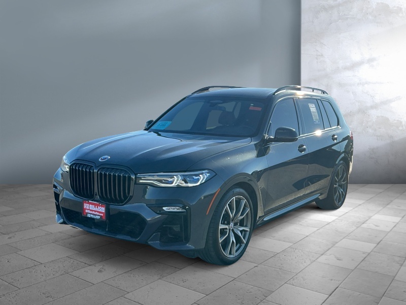 Used 2022 BMW X7 M50i Crossovers