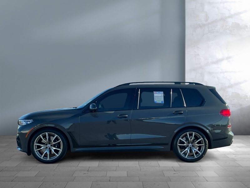2022 BMW X7