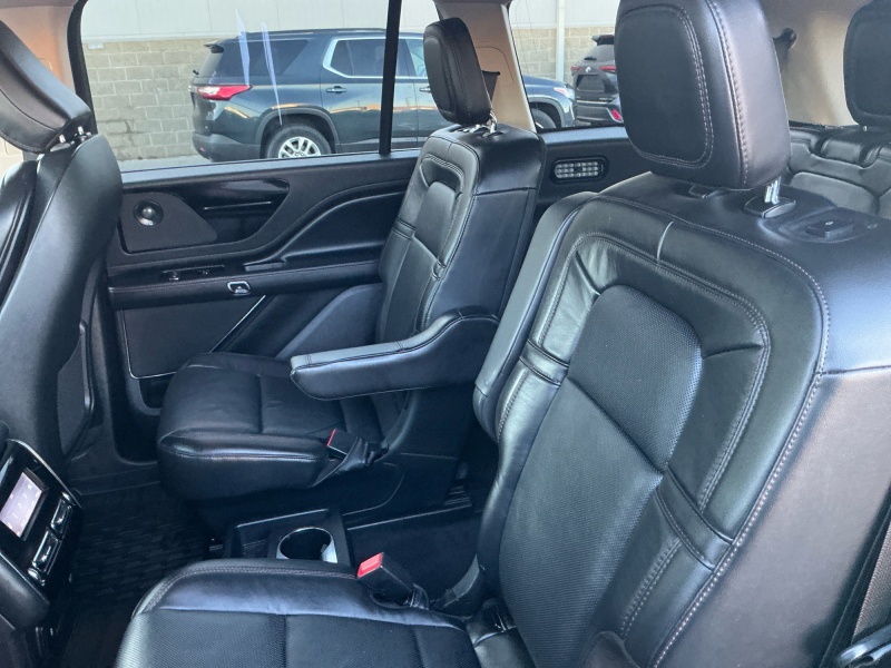 2023 Lincoln Aviator