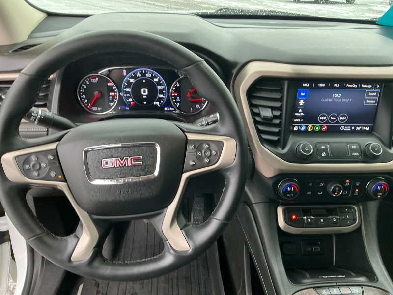 2023 GMC Acadia