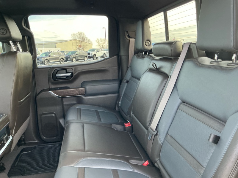 2022 GMC Sierra 1500 Limited