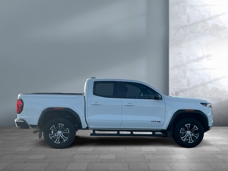 2024 GMC Canyon