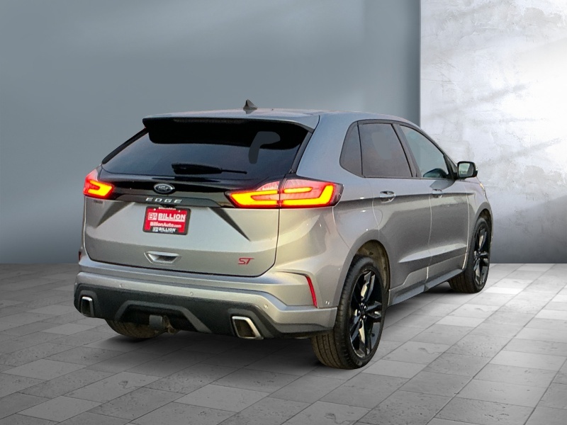 2021 Ford Edge