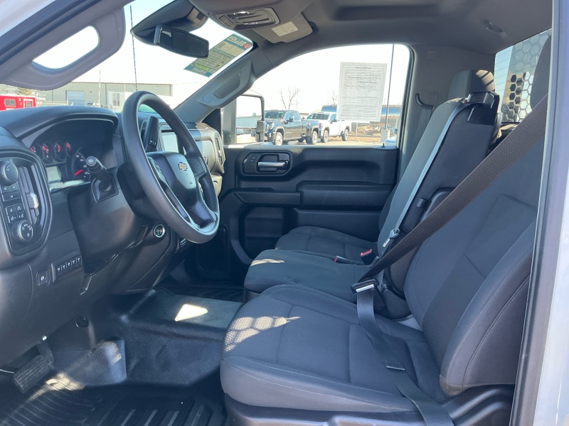 2024 Chevrolet Silverado 3500HD CC