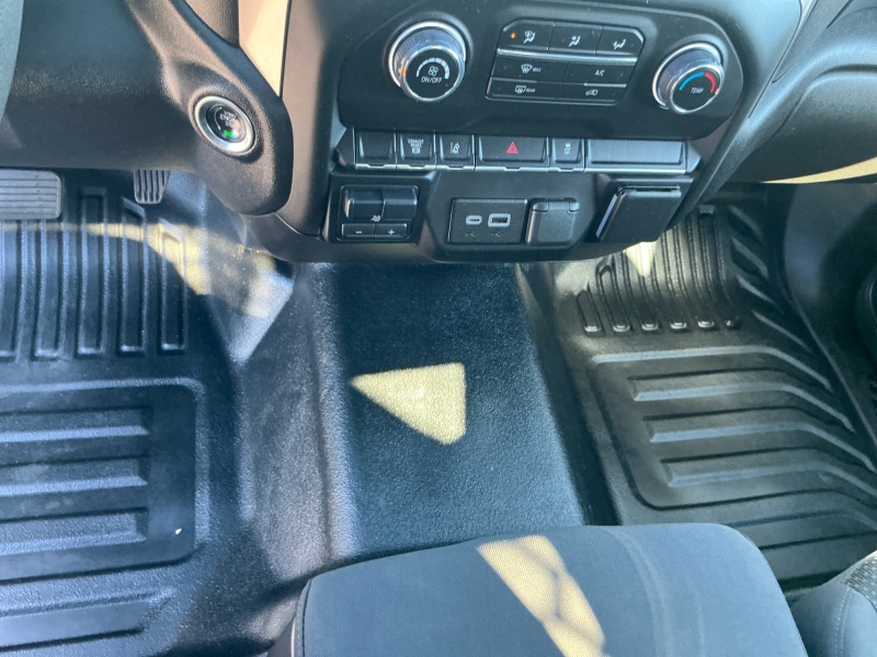 2024 Chevrolet Silverado 3500HD CC