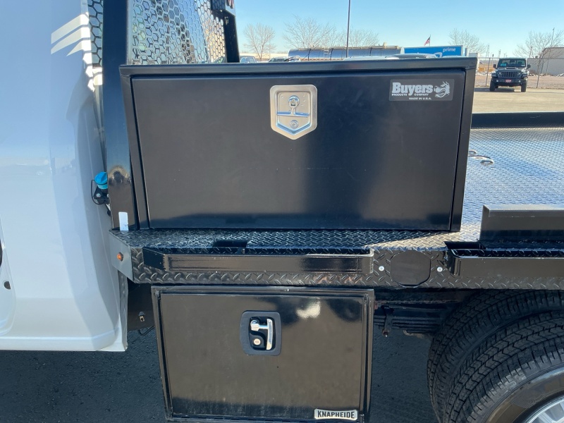 2024 Chevrolet Silverado 3500HD CC