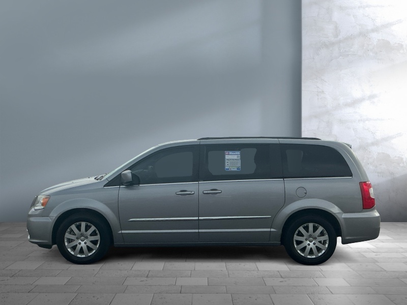 2014 Chrysler Town and Country