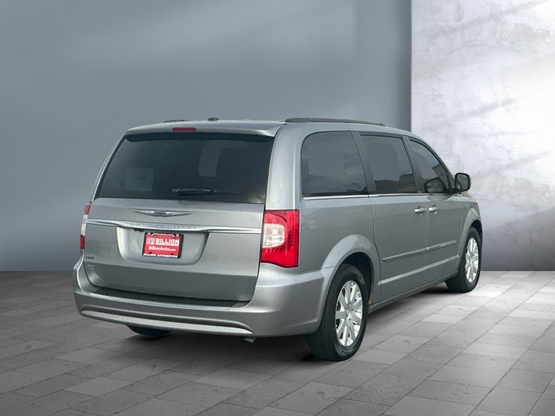 2014 Chrysler Town and Country