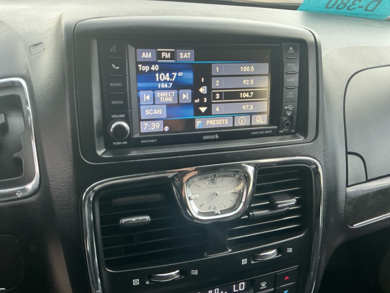2014 Chrysler Town and Country