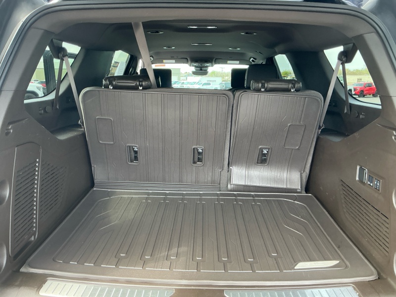 2024 GMC Yukon XL
