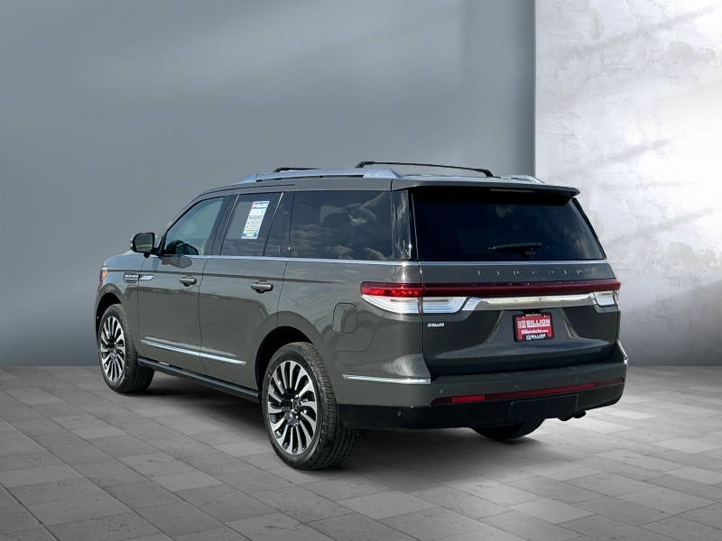2022 Lincoln Navigator