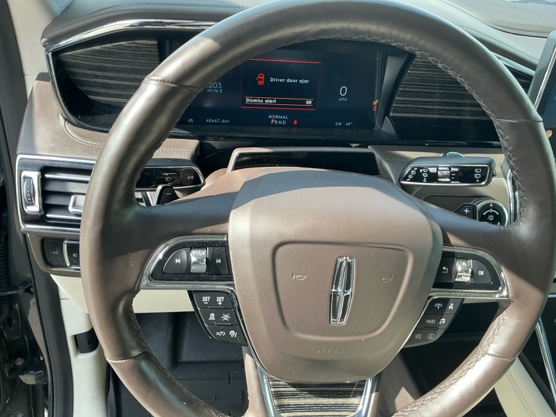 2022 Lincoln Navigator